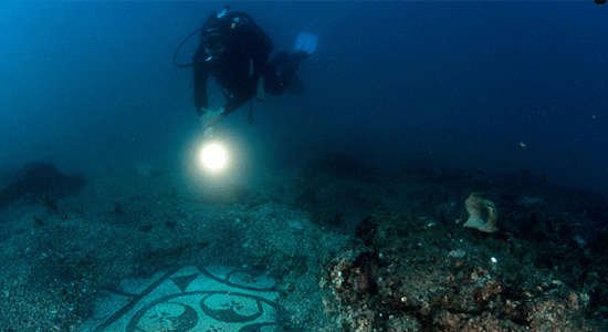 Immersioni subacquee nel Parco Archeologico Sommerso di Baia Immersioni subacquee nel Parco Archeologico Sommerso di Baia